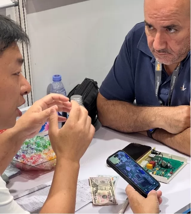 weiyuanda-pcb-at-hong-kong-electronics-fair-2025-strengthening-global-partnerships-with-wyd-italia weiyuanda-pcb-at-hong-kong-electronics-fair-2025-strengthening-global-partnerships-with-wyd-italia